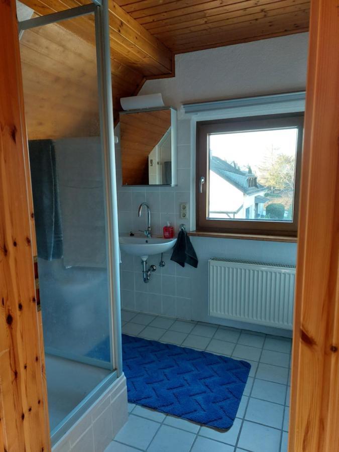 Dachgeschosswohnung Mit Burgblick In Kues Bernkastel-Kues Exterior foto